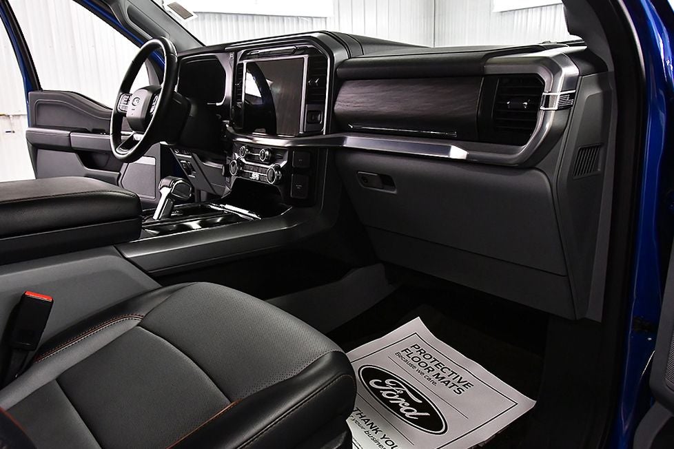 2025 Ford F-150 Lariat 5-1/2' Box