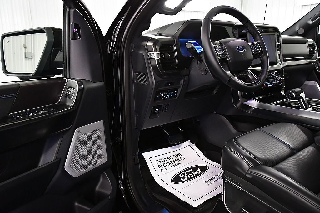 2025 Ford F-150 Platinum 5-1/2' Box