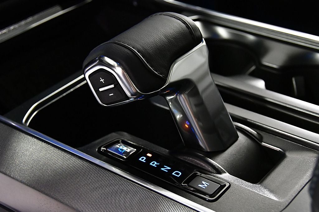 2025 Ford F-150 Platinum 5-1/2' Box