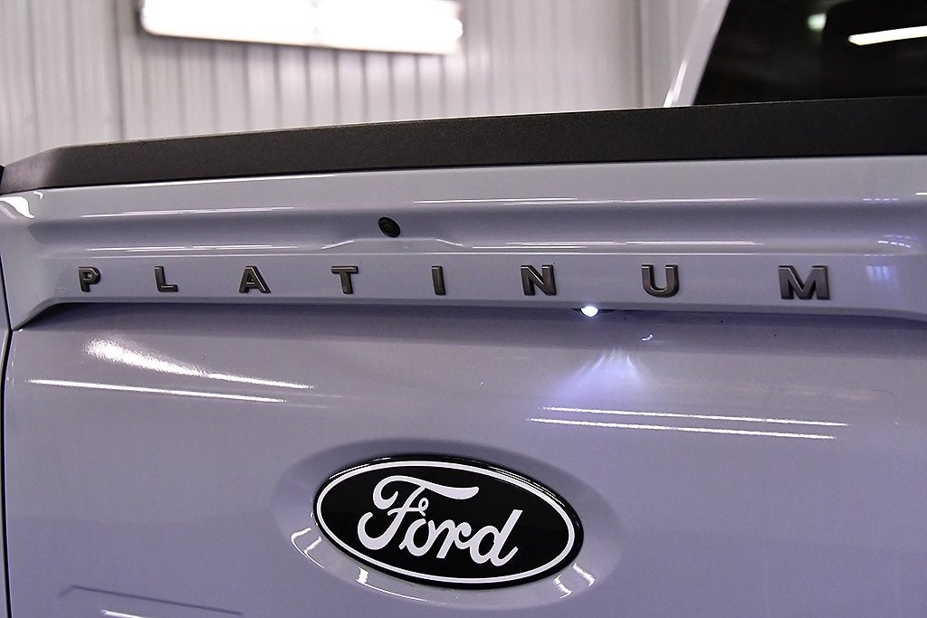 2025 Ford F-150 Platinum 5-1/2' Box