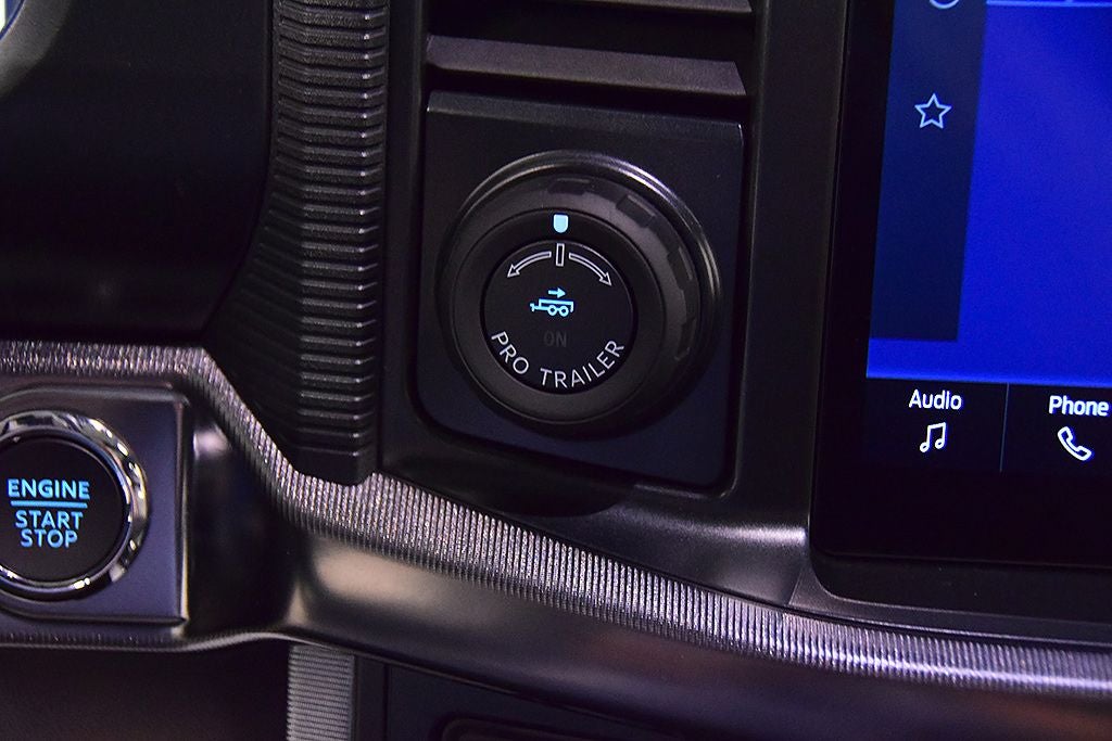 2025 Ford F-150 Platinum 5-1/2' Box