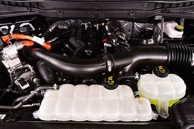 2025 Ford F-150 Platinum 5-1/2' Box