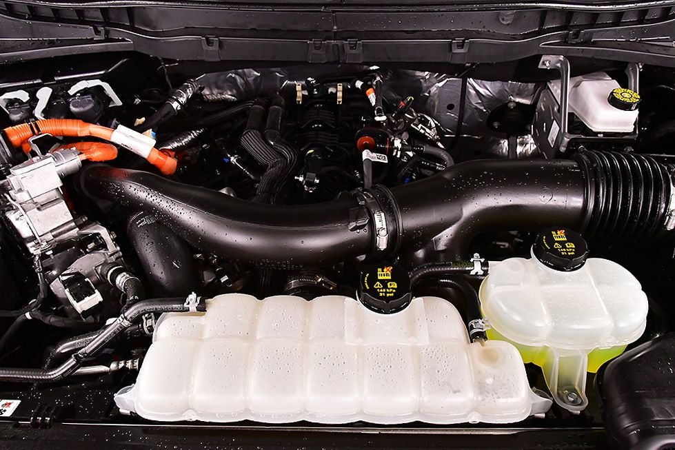 2025 Ford F-150 Platinum 5-1/2' Box