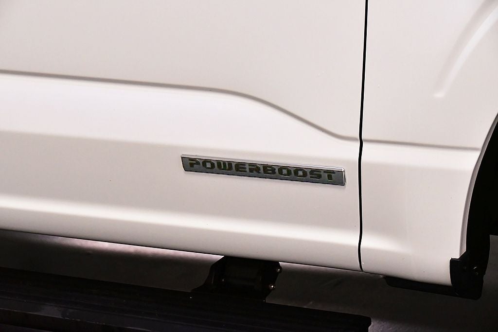 2025 Ford F-150 Platinum 5-1/2' Box