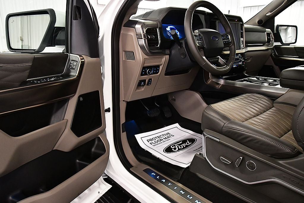 2025 Ford F-150 Platinum 5-1/2' Box