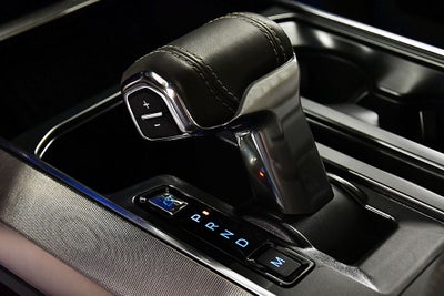 2025 Ford F-150 Platinum 5-1/2' Box