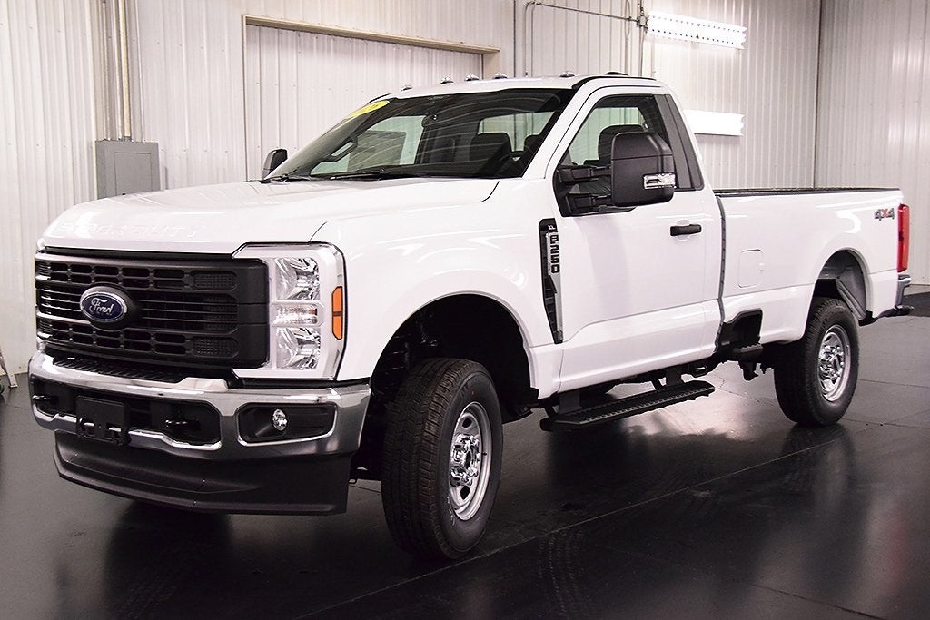 2026 Ford F-250SD XL 8' Box
