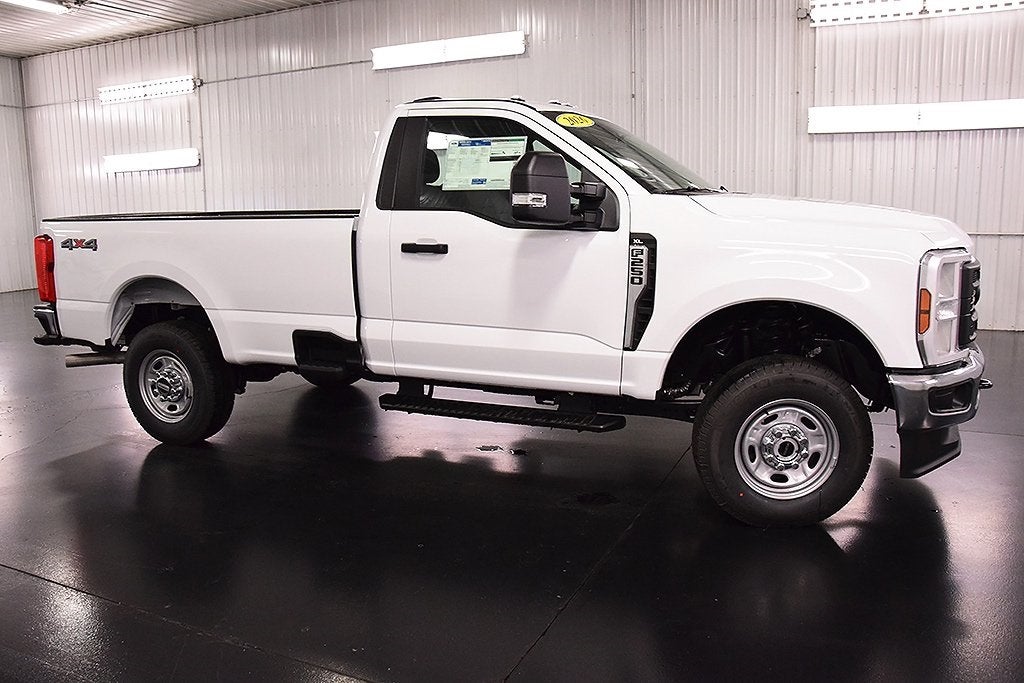 2026 Ford F-250SD XL 8' Box