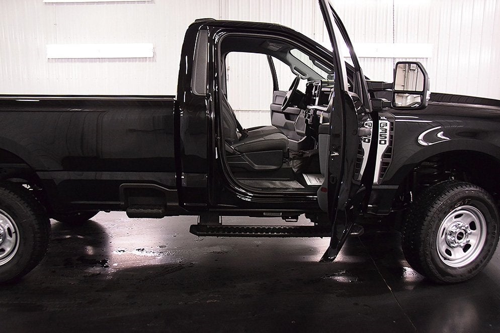 2026 Ford F-350SD XL 8' Box