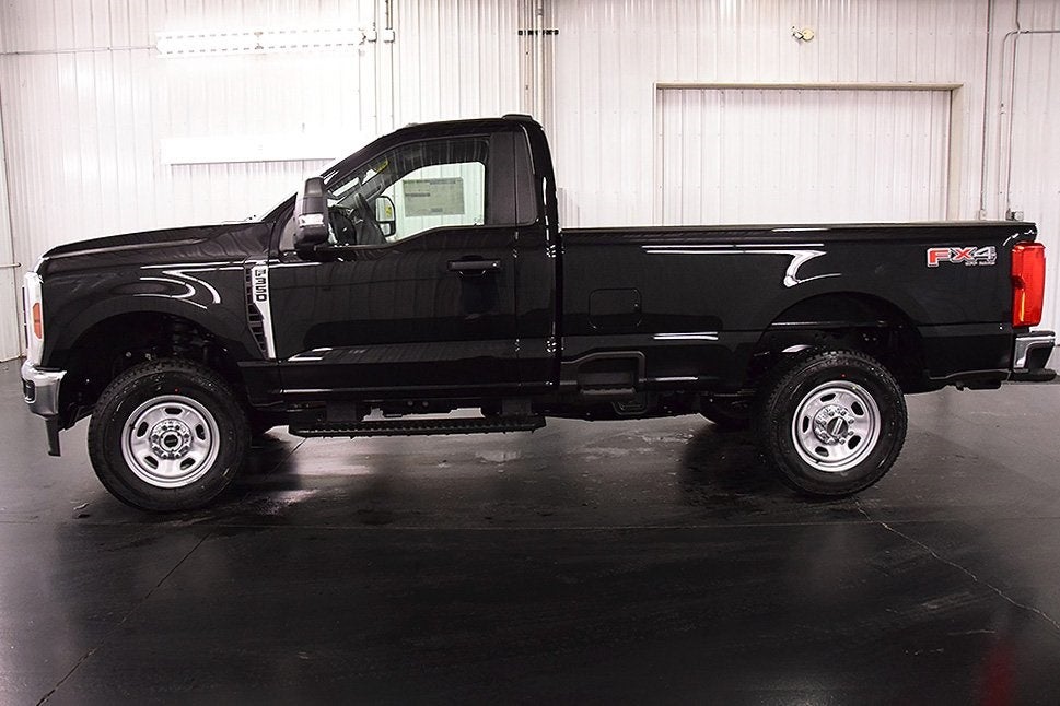 2026 Ford F-350SD XL 8' Box