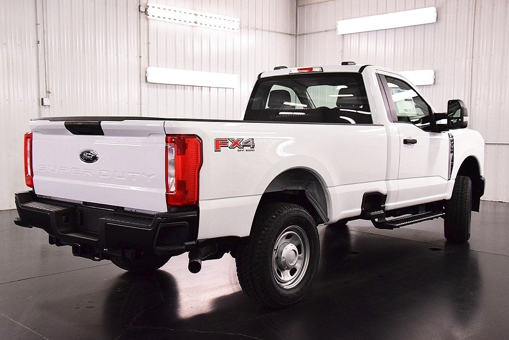 2026 Ford F-350SD XL 8' Box