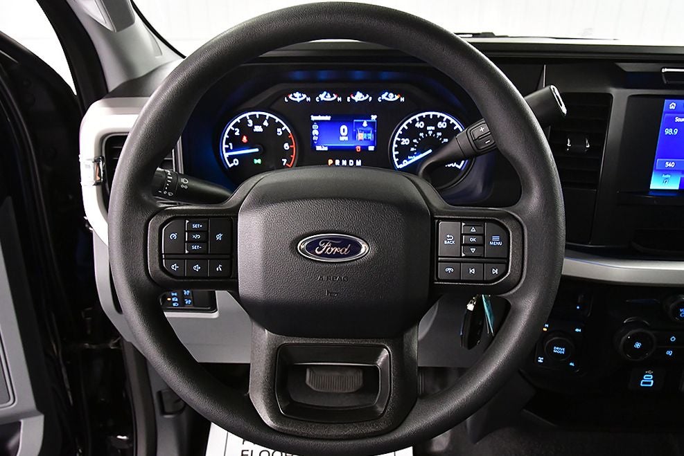 2024 Ford F-350SD XL 8' Box