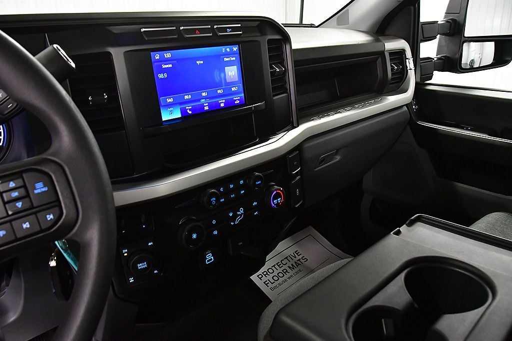 2024 Ford F-350SD XL 8' Box
