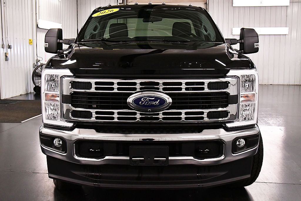 2026 Ford F-350SD XLT 8' Box