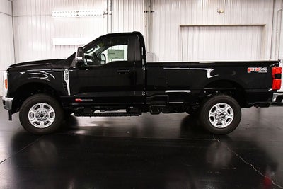 2026 Ford F-350SD XLT 8' Box