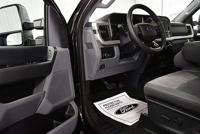 2026 Ford F-350SD XLT 8' Box
