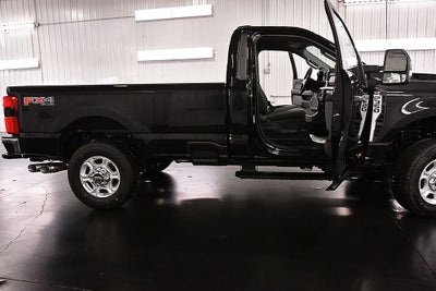 2026 Ford F-350SD XLT 8' Box
