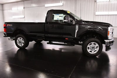 2026 Ford F-350SD XLT 8' Box