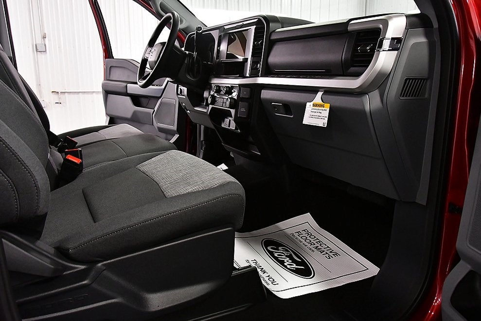 2026 Ford F-350SD XLT 8' Box