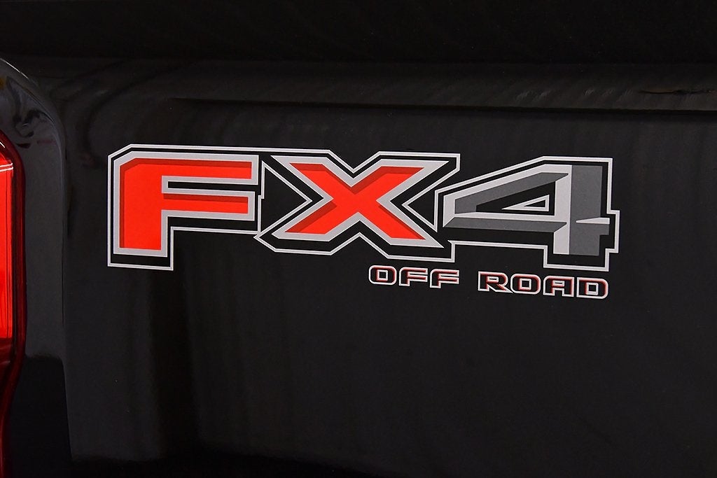 2026 Ford F-350SD XLT 8' Box