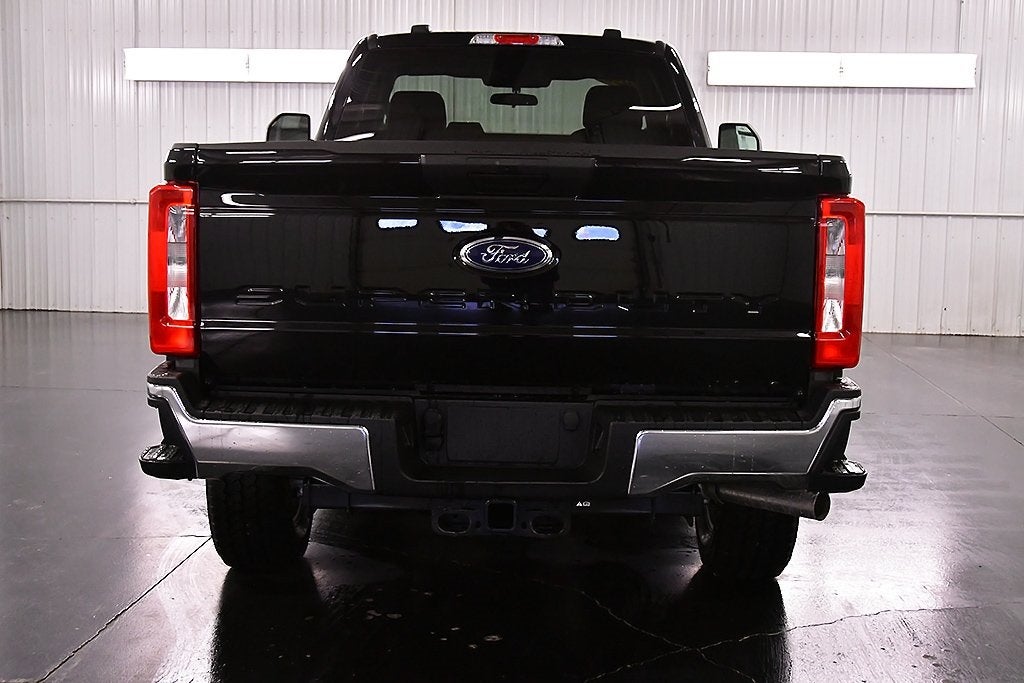 2026 Ford F-350SD XLT 8' Box