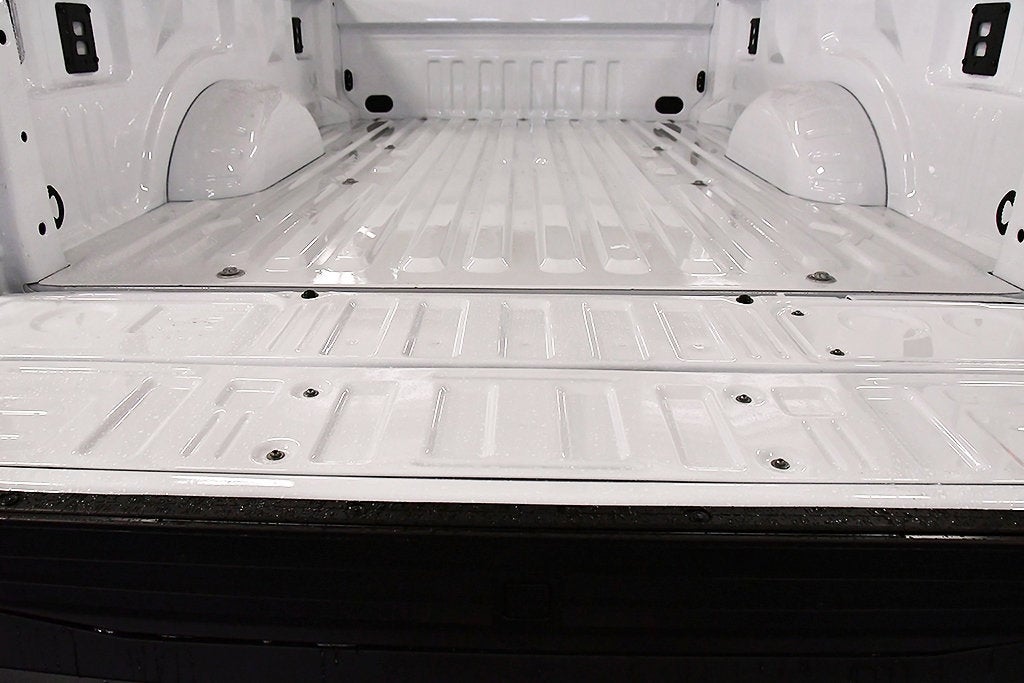 2027 Ford F-350SD XLT 8' Box