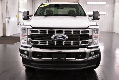 2027 Ford F-350SD XLT 8' Box