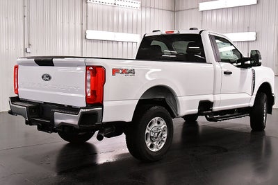 2027 Ford F-350SD XLT 8' Box