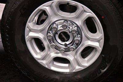 2027 Ford F-350SD XLT 8' Box