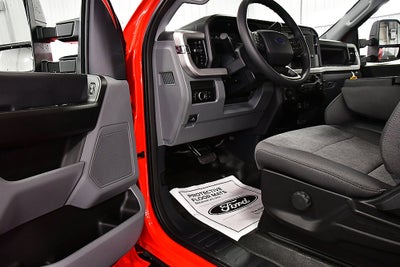 2027 Ford F-350SD XL 8' Box