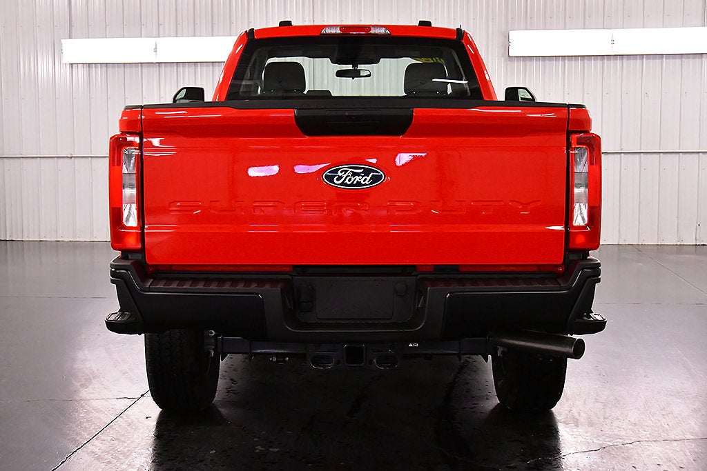 2027 Ford F-350SD XL 8' Box