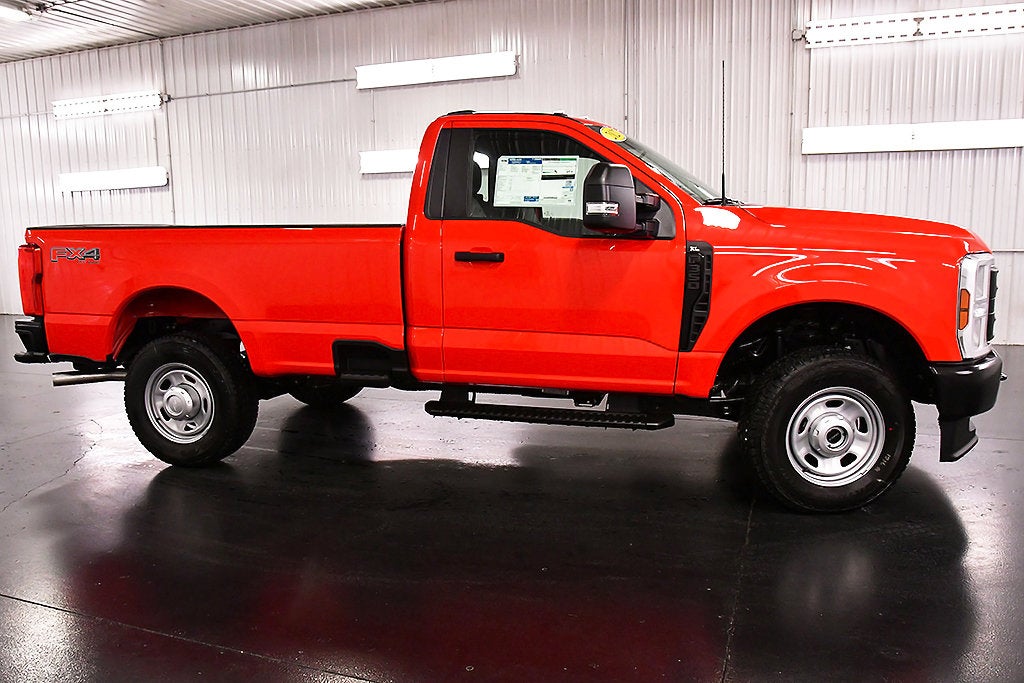 2027 Ford F-350SD XL 8' Box