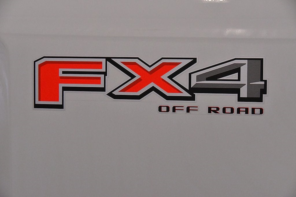 2026 Ford F-350SD XLT 8' Box