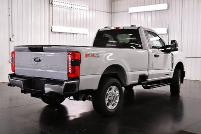 2026 Ford F-350SD XLT 8' Box