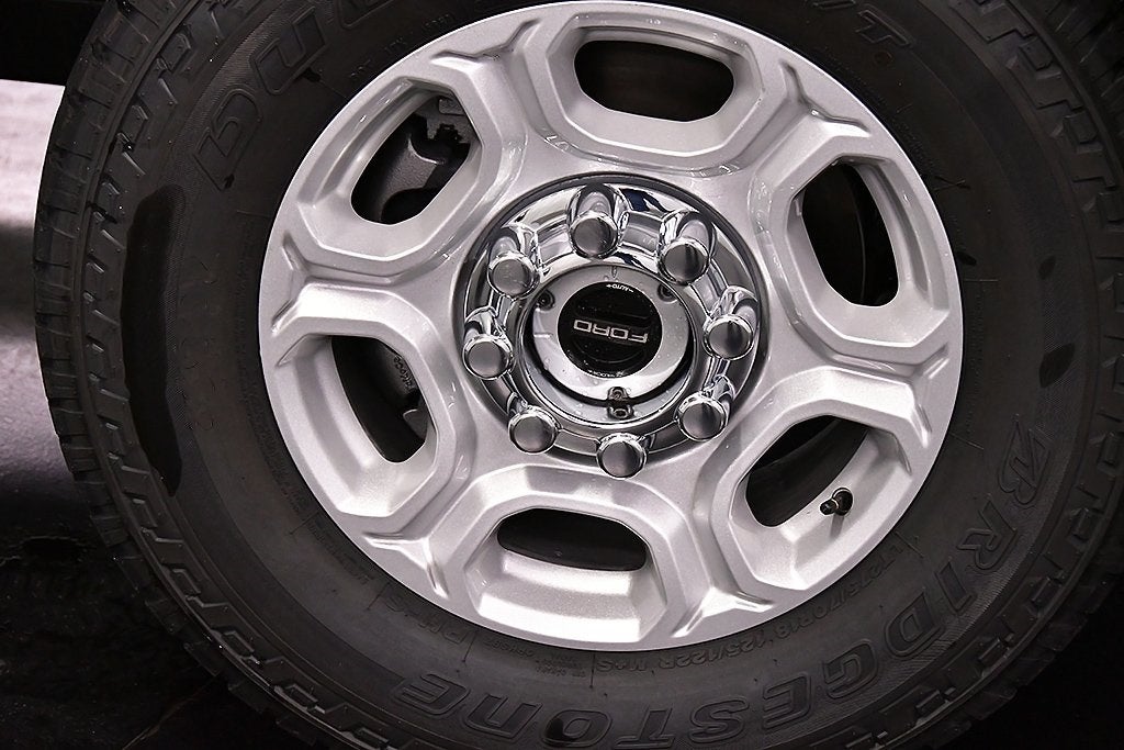 2026 Ford F-350SD XLT 8' Box