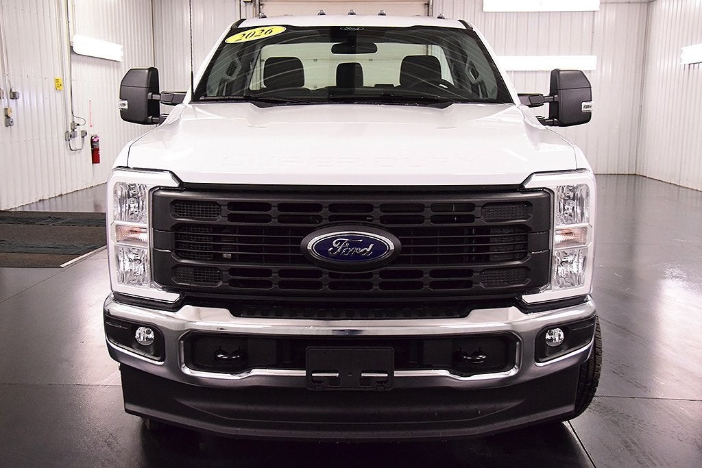2026 Ford F-350SD XL DRW 8' Box
