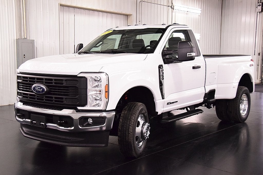 2026 Ford F-350SD XL DRW 8' Box