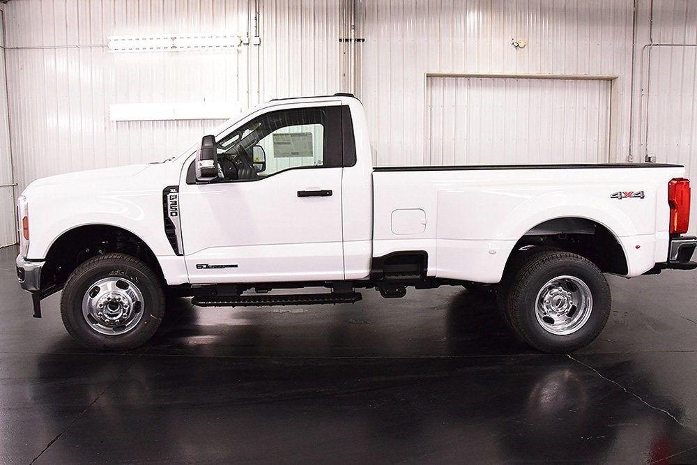 2026 Ford F-350SD XL DRW 8' Box
