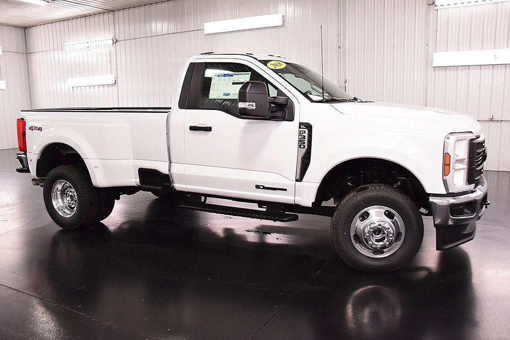 2026 Ford F-350SD XL DRW 8' Box