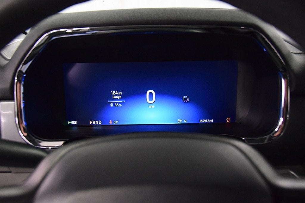 2023 Ford F-150 Lightning Pro 5-1/2' Box