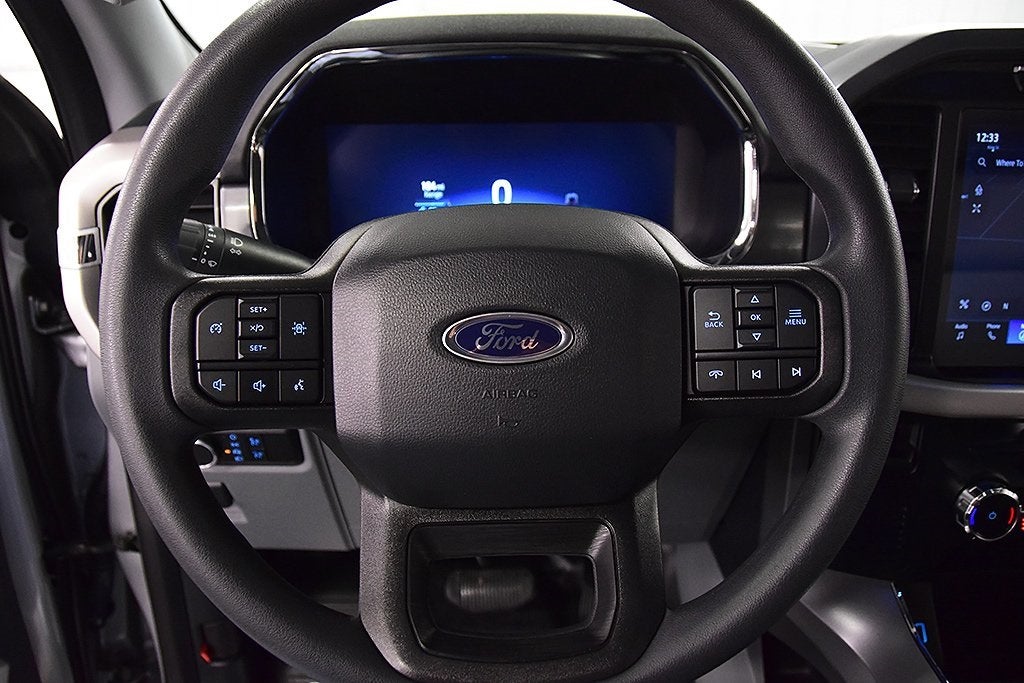 2023 Ford F-150 Lightning Pro 5-1/2' Box