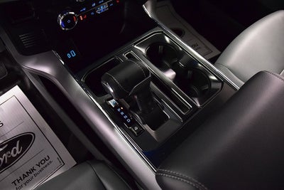 2023 Ford F-150 Lightning Pro 5-1/2' Box