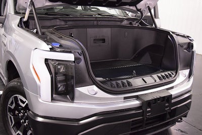 2023 Ford F-150 Lightning Pro 5-1/2' Box