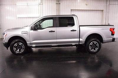 2023 Ford F-150 Lightning Pro 5-1/2' Box
