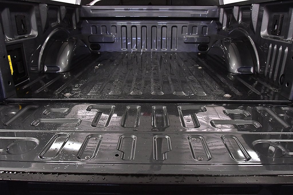 2023 Ford F-150 Lightning XLT 5-1/2' Box