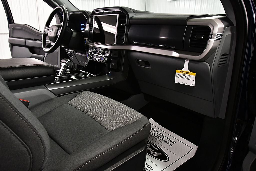 2023 Ford F-150 Lightning XLT 5-1/2' Box