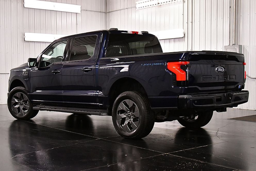 2023 Ford F-150 Lightning XLT 5-1/2' Box
