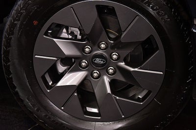 2023 Ford F-150 Lightning XLT 5-1/2' Box