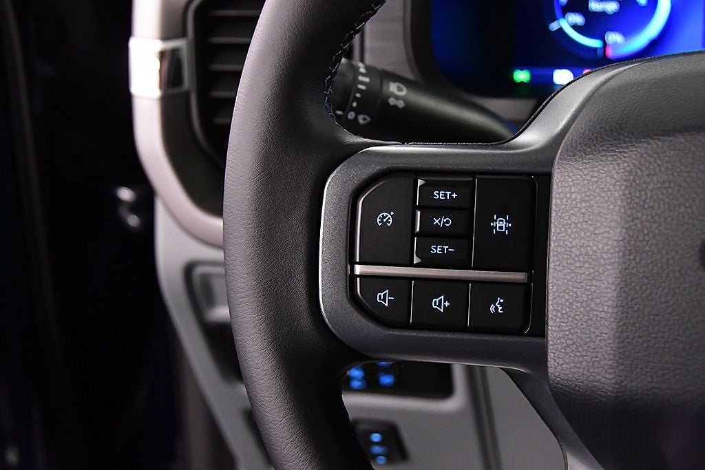 2025 Ford F-150 Lightning XLT 5-1/2' Box