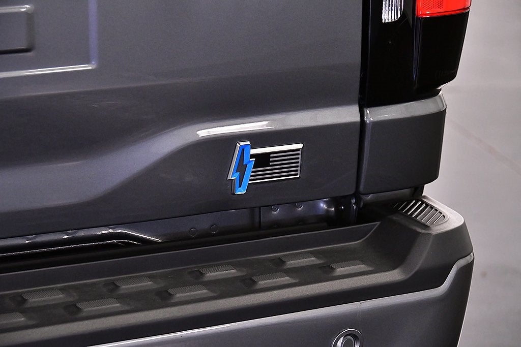 2025 Ford F-150 Lightning XLT 5-1/2' Box